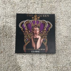 The Queen Eloise eyeshadow palette